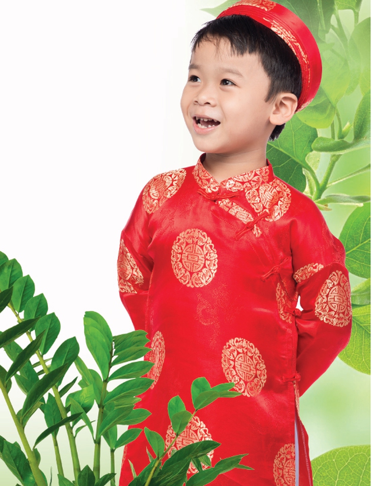 Rời điện thoại  thông minh để cùng con  vui Tết